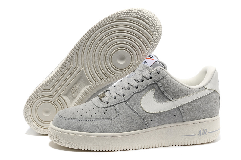 Nike blanche courir best sale