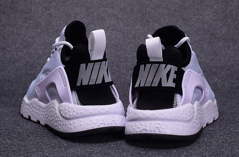 huarache noir et blanche femme